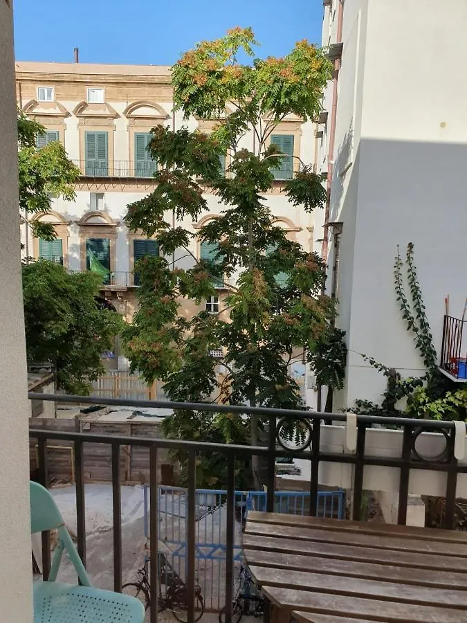 Le Camere Al Cassaro Palermo Guest house